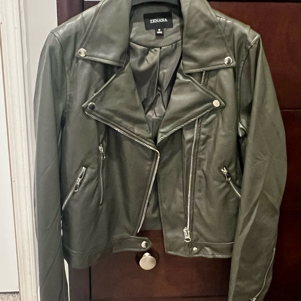 Zenana Outfitters Women's Dark Green Leather Jacket